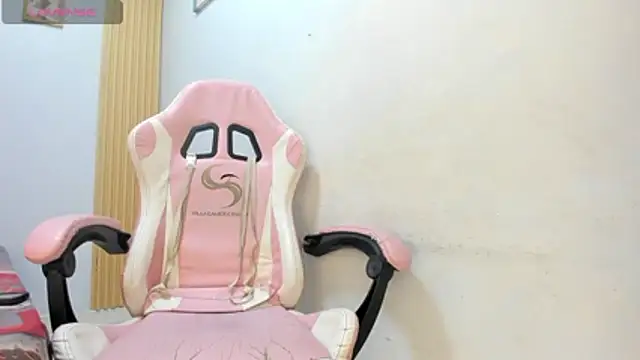 Darkknightx01 online show from March 21, 4:28 am