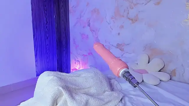 Eva cutte online show from January 19, 11:36 am