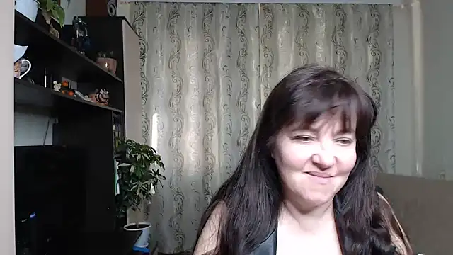 Illusionq online show from October 7, 9:39 am