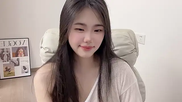 suki-1 online show from February 25, 9:08 am