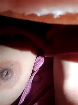 Snapshot of kamita-12 chatting on January 13, 11:54 pm kamita-12 online show from January 13, 11:54 pm