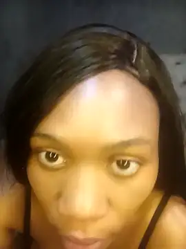 Snapshot of 0023doja chatting on May 24, 6:40 am 0023doja online show from May 24, 6:40 am
