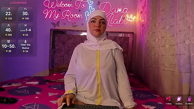 Dana-Alabi online show from March 11, 1:06 pm