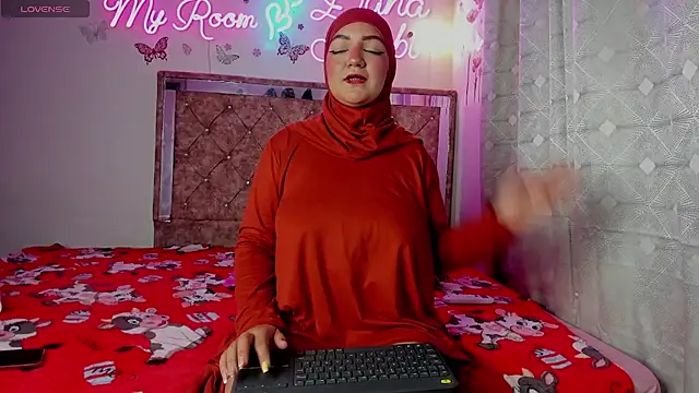 Dana-Alabi online show from April 14, 1:17 pm