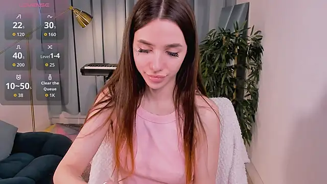 Snapshot of shuggybaby chatting on September 16, 6:58 am shuggybaby online show from September 16, 6:58 am