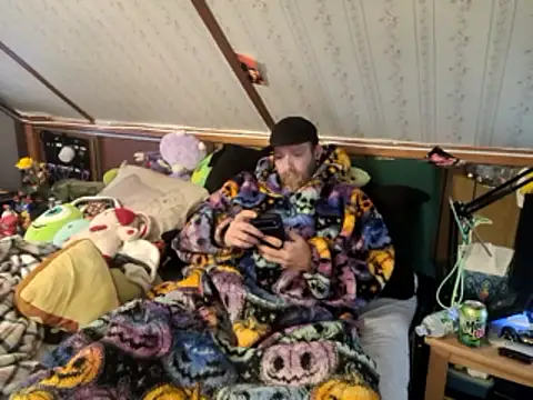 thejuicybacon online show from January 14, 10:21 am