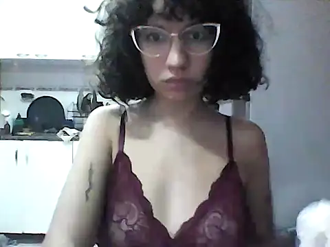 Snapshot of loliporomero chatting on April 8, 7:58 pm loliporomero online show from April 8, 7:58 pm