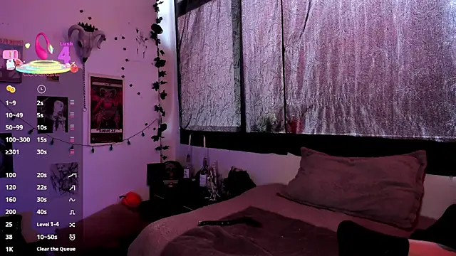 kattusauruss online show from October 16, 12:28 pm