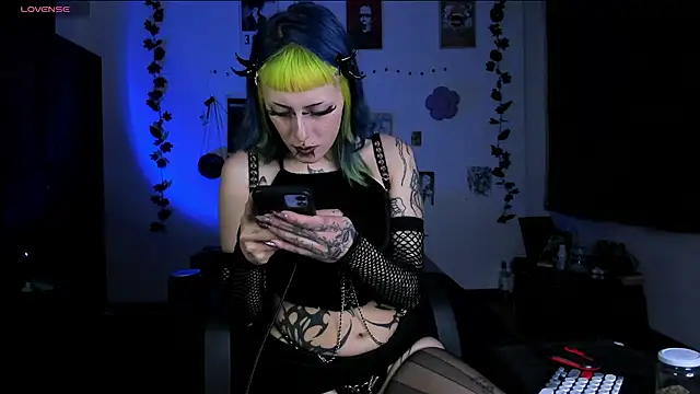 kattusauruss online show from February 14, 2:19 am