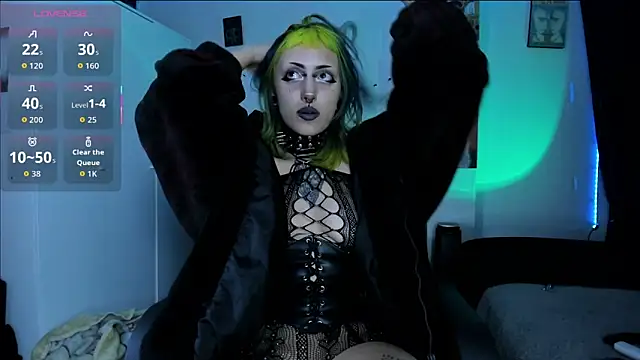 kattusauruss online show from April 13, 1:11 am