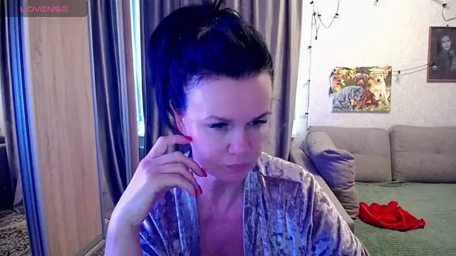 Snapshot of CollenRodrigezz_zz chatting on June 7, 3:16 pm CollenRodrigezz zz online show from June 7, 3:16 pm