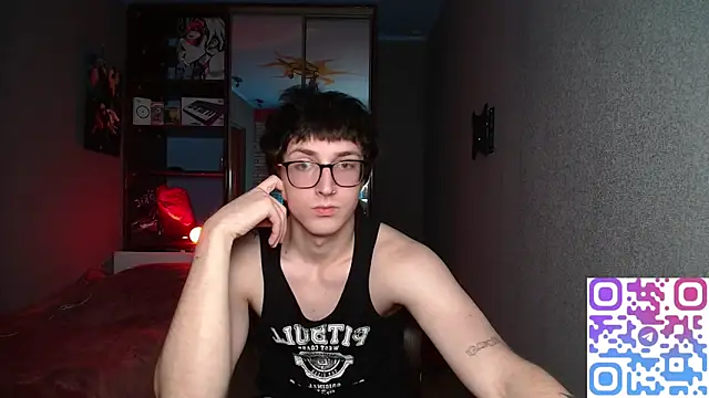 8goat online show from December 18, 6:47 pm