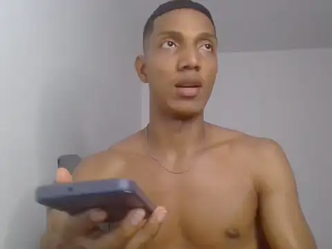 miguelmarcus online show from April 10, 8:02 pm