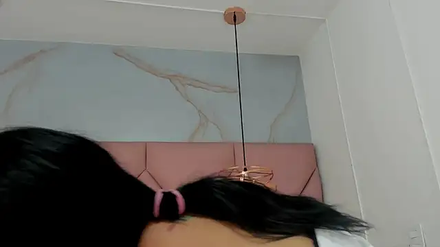 Snapshot of Ibbie_drastic chatting on February 7, 12:42 pm Ibbie drastic online show from February 7, 12:42 pm