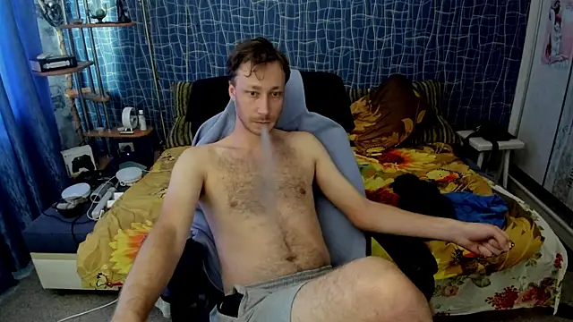 Snapshot of CuteBoy228 chatting on June 18, 2:10 pm CuteBoy228 online show from June 18, 2:10 pm