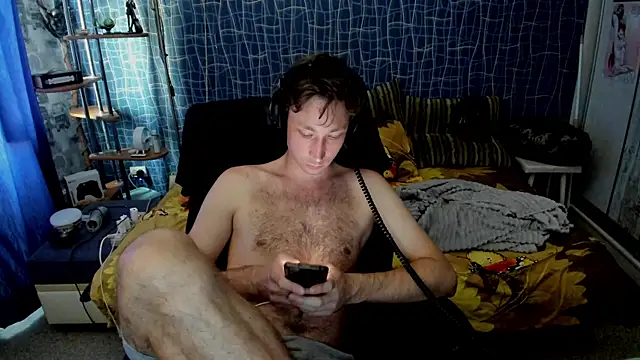 Snapshot of CuteBoy228 chatting on July 6, 3:03 pm CuteBoy228 online show from July 6, 3:03 pm