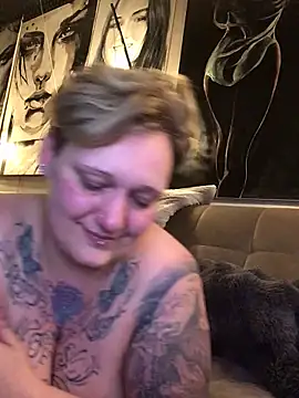 Ich-eben123 online show from March 12, 9:32 pm