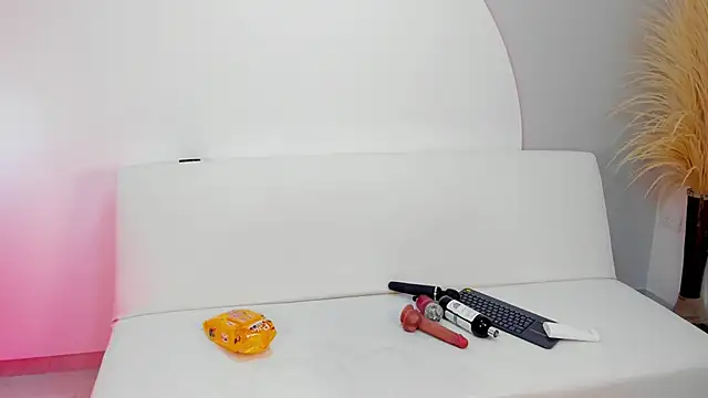 Snapshot of Carly_lopez chatting on November 27, 6:32 pm Carly lopez online show from November 27, 6:32 pm