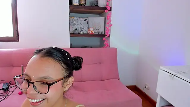 Danesacronin online show from October 20, 9:15 pm