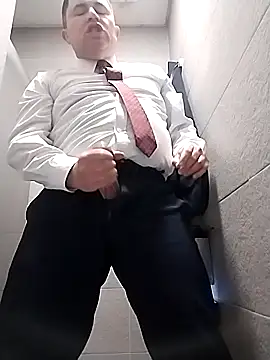 BigCristh79 online show from October 18, 8:04 am