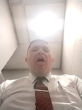 BigCristh79 online show from October 29, 7:32 am