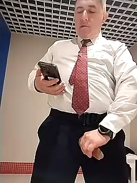 BigCristh79 online show from March 23, 3:43 am