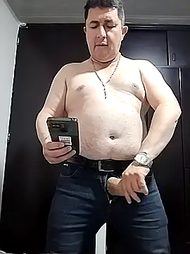 BigCristh79 online show from April 13, 2:11 pm