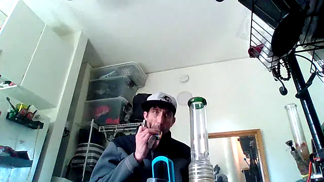 Snapshot of TheFuckmasters chatting on May 23, 7:51 pm TheFuckmasters online show from May 23, 7:51 pm