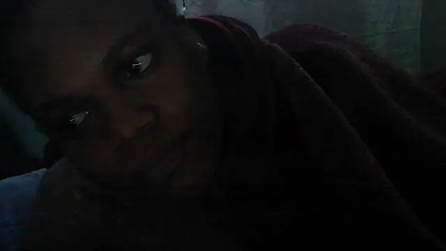 Snapshot of sexythae32 chatting on September 21, 1:29 am sexythae32 online show from September 21, 1:29 am