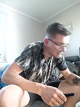 liema3156 online show from April 29, 5:30 pm