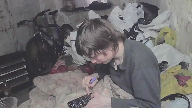 Snapshot of makarov1993 chatting on May 19, 1:56 am makarov1993 online show from May 19, 1:56 am