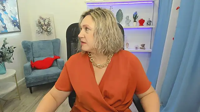 NinaStarle online show from February 21, 11:44 am