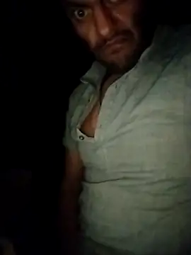 Snapshot of perrotjuui97 chatting on February 18, 10:00 am perrotjuui97 online show from February 18, 10:00 am