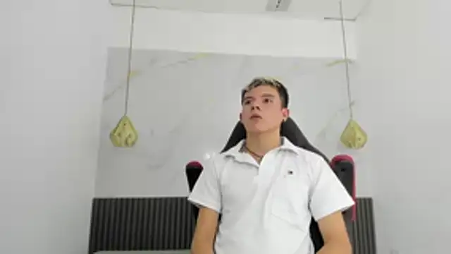 AndyFame1 online show from February 10, 6:23 pm