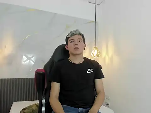 AndyFame1 online show from February 17, 6:25 pm