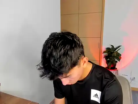 sweettaaron01 online show from September 17, 5:03 pm