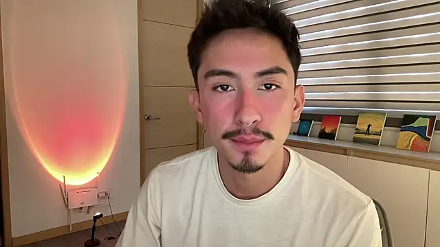 sweettaaron01 online show from November 18, 5:17 pm