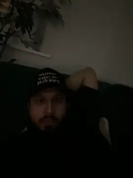 ariseen online show from March 8, 8:23 pm