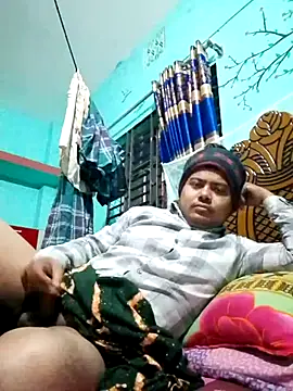 CatchingBouquet online show from January 8, 4:09 pm