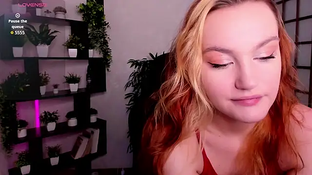 Ida FaneStain online show from February 12, 3:01 am