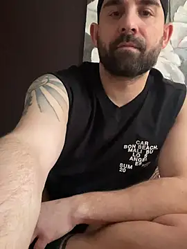 Snapshot of Shots_of_sperm chatting on February 6, 1:03 pm Shots of sperm online show from February 6, 1:03 pm