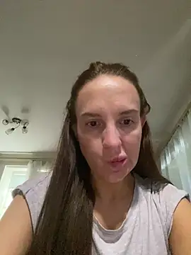 Snapshot of Abidel1 chatting on May 27, 10:45 am Abidel1 online show from May 27, 10:45 am
