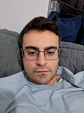 Obstacless online show from February 17, 6:58 pm