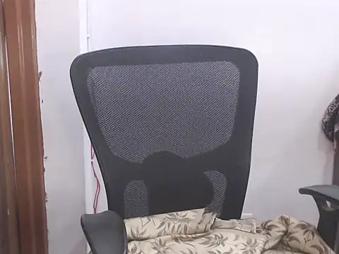 Snapshot of Horny_sha chatting on September 20, 6:58 am Horny sha online show from September 20, 6:58 am