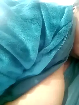 Snapshot of ShySexyBaddiexx chatting on September 17, 9:22 am ShySexyBaddiexx online show from September 17, 9:22 am