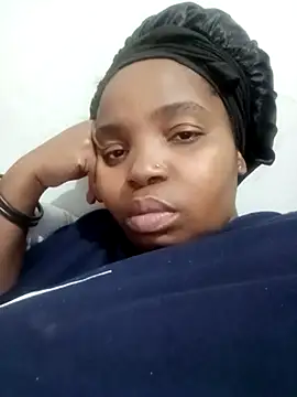 Snapshot of ShySexyBaddiexx chatting on September 27, 11:59 am ShySexyBaddiexx online show from September 27, 11:59 am