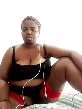 Snapshot of ShySexyBaddiexx chatting on October 14, 12:50 pm ShySexyBaddiexx online show from October 14, 12:50 pm