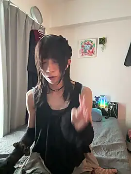 Snapshot of sayaka27 chatting on June 13, 3:15 am sayaka27 online show from June 13, 3:15 am