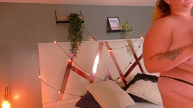 JenaCooper  online show from April 7, 2:34 am