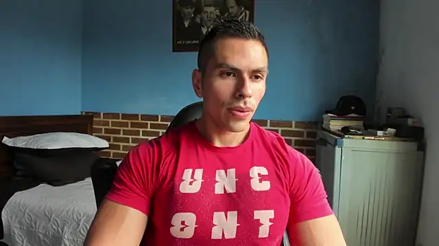 Snapshot of justinkarter chatting on September 10, 6:41 pm justinkarter online show from September 10, 6:41 pm